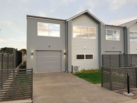 1 Week Free Rent - Photo 2