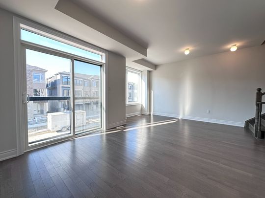 For Lease - 190 Tennant Circle, Vaughan, Ontario - Photo 1