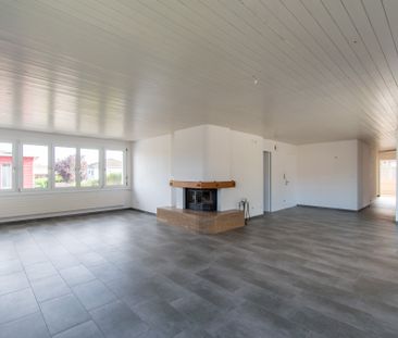 Grosszügige 5.5 Zimmer-Wohnung mit Terrasse - Foto 2