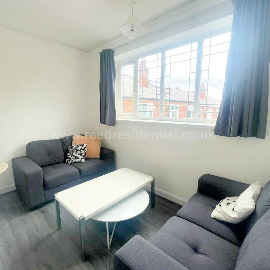 Gibbins Road, Selly Oak - Photo 1