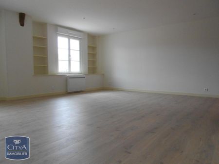 Location Appartement 3 pièces 78m² BUZANCAIS 36500 - Photo 2