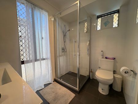 Experience Spacious Living at Its Best! - Photo 5