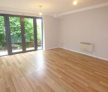 2 bedroom apartment to rent - Photo 6