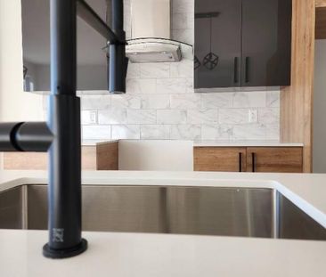 5 et demi Centre-Ville Sainte-Adèle - Photo 1