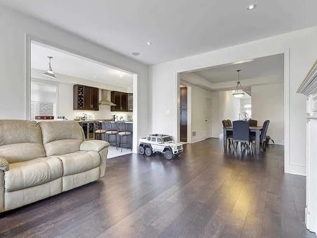 For Lease - 4 Parker Lane, New Tecumseth, Ontario - Photo 2