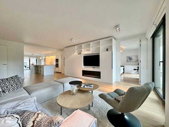 Appartement te huur - Photo 1