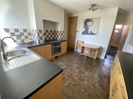 3 bedroom house to rent - Photo 2