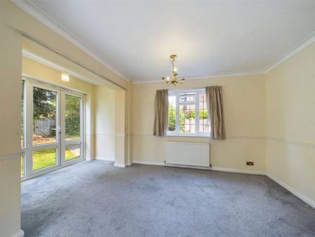 3 bedroom detached house to rent - Photo 5