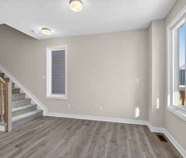 For Lease - 544 Promontory Place, Barrhaven, Ontario - Photo 2