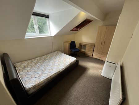 5 bedroom terraced house to rent - Photo 5