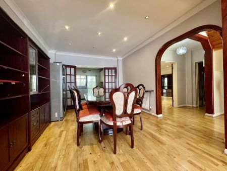 3 bedroom semi-detached house to rent - Photo 3