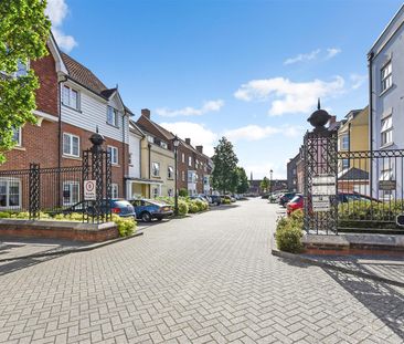 St Agnes Place, Chichester - Photo 1