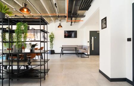 1 bedroom Apartment to rent - Photo 2