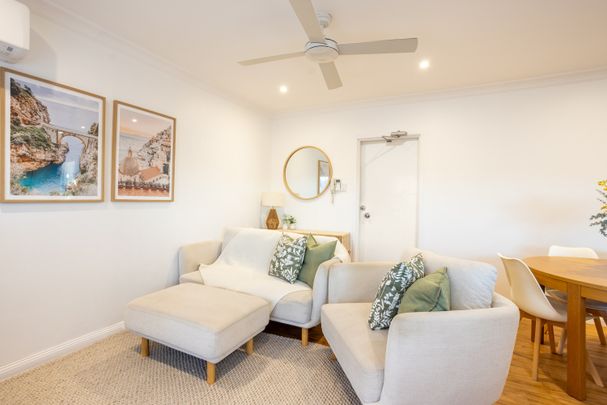 4/6 Nicklin St, Coorparoo QLD 4151 - House For Rent | Domain - Photo 1