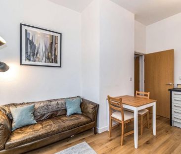 1 bedroom flat to rent - Photo 6