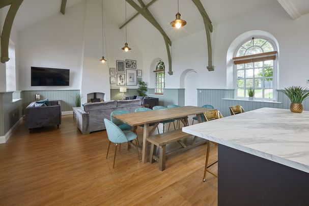 Dunsley Lane - Photo 1