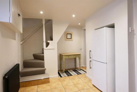 2 bedroom terraced house to rent - Photo 5