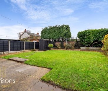 Rectory Gardens, Bolton - Photo 2