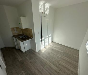Studio Flat, Overdown Road, SE6 - Photo 2