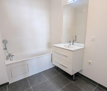 location Appartement T2 DE 42.75m² À TAVERNY - Photo 4