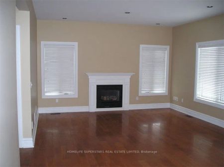 Property For Lease | W9269448 - Photo 4