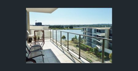 One Bedroom Apartment For Rent - Photo 3