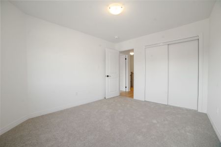 For Lease - 115 Velvet Way, Thorold, Ontario - Photo 5