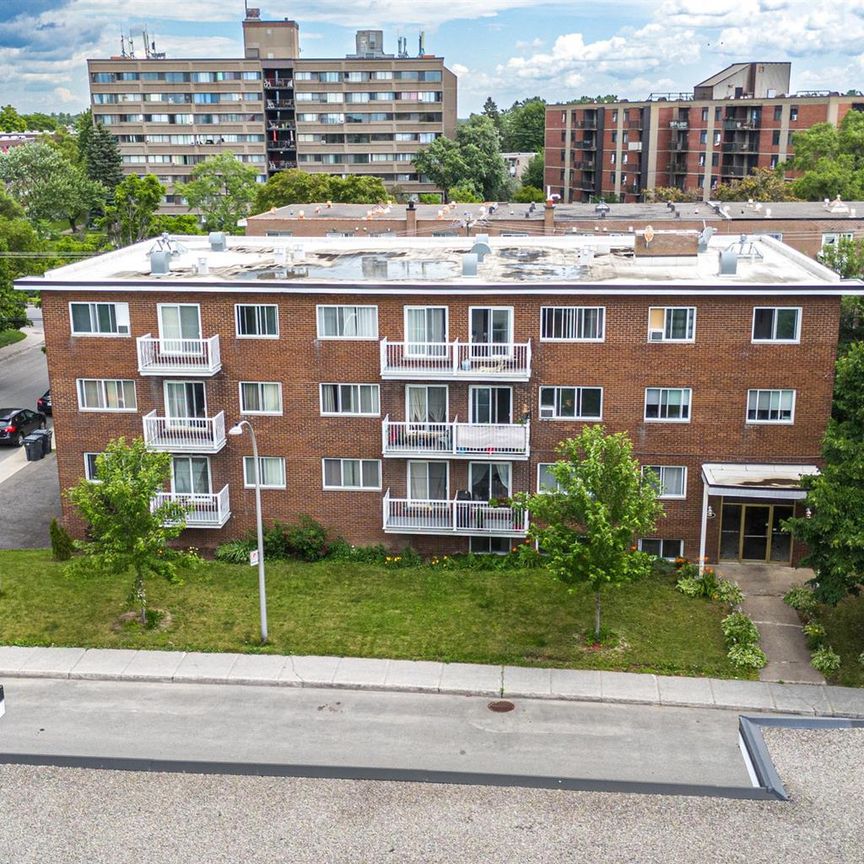 4 1/2 - 7790 Avenue Trémolières, Anjou - Photo 1