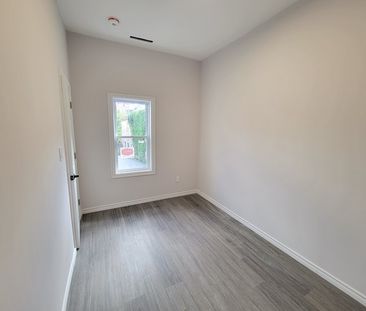 367 Colborne St. Unit 2 - Photo 3