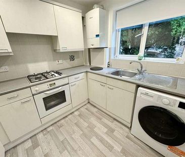 St. Osmunds Road, Poole, BH14 - Photo 5
