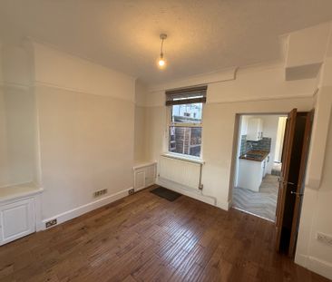 St. Pauls Avenue, Barry - Photo 1