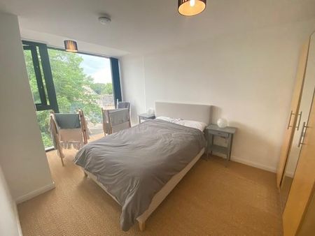 2 bedroom apartment to rent - Photo 5