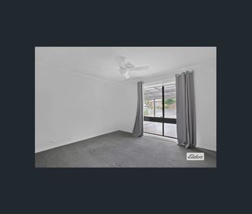 Well presented home close to town - Photo 3