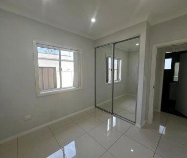 “2 Bedroom Granny Flat” - Photo 3