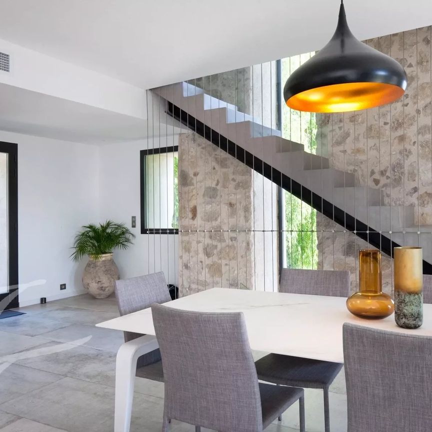 Maison à louer Vence, Cote d'Azur, France7 000 EUR / Mois - Photo 1