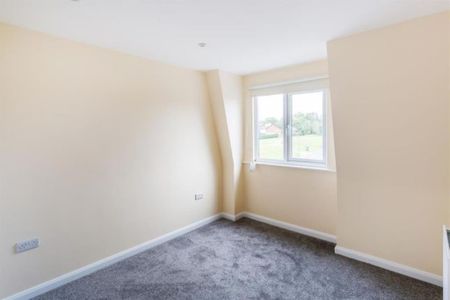 Portsmouth Road, Cobham, Surrey, KT11 - Photo 3