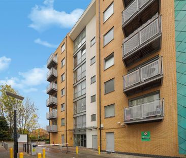 2 bedroom flat to rent - Photo 6