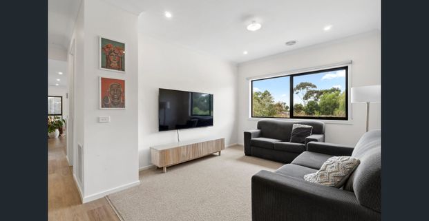 Unbeatable Modern Home! - Photo 1