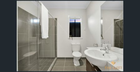 Modern East Facing 4 Bedroom Family Home in Woodlea! - Photo 2