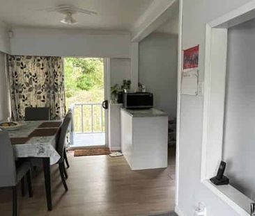 40 Findlay Street, Tawa - Photo 2