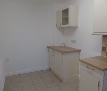 Wellington Crescent, Sculthorpe - Photo 6