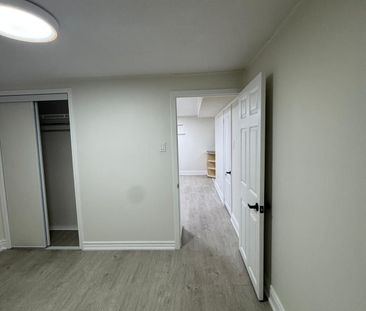 For Lease - 44 Royal Orchard Boulevard, Markham, Ontario - Photo 2