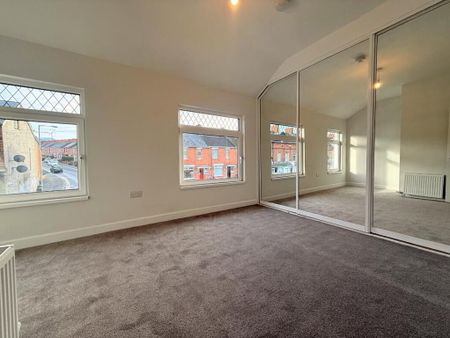 66 Connsbrook Avenue, Belfast, BT4 1JW - Photo 4