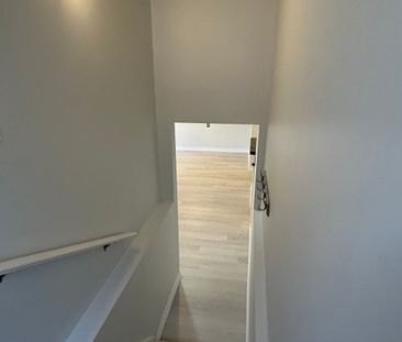 For Lease - 4958 GREENLANE Road, Lincoln, Ontario - Photo 2