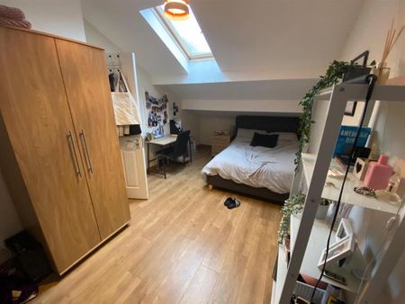 5 bedroom private hall to rent - Photo 5