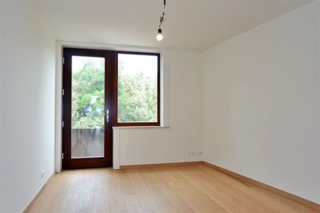 Groot, recent vernieuwd appartement - Photo 4