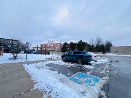 For Lease - 206 Moneypenny Place, Vaughan, Ontario - Photo 4