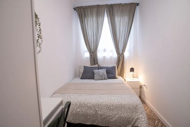 Carrer Trafalgar, Quart de Poblet, Valencian Community 46930 - Photo 1