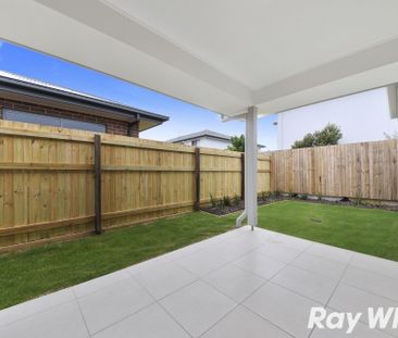 Large Family Home - Photo 3