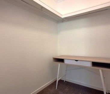 2BED 2BATH 2CAR NEWLY RENOVATED NEXT DOOR TO INDOOROOPILLY SHOPPING... - Photo 6